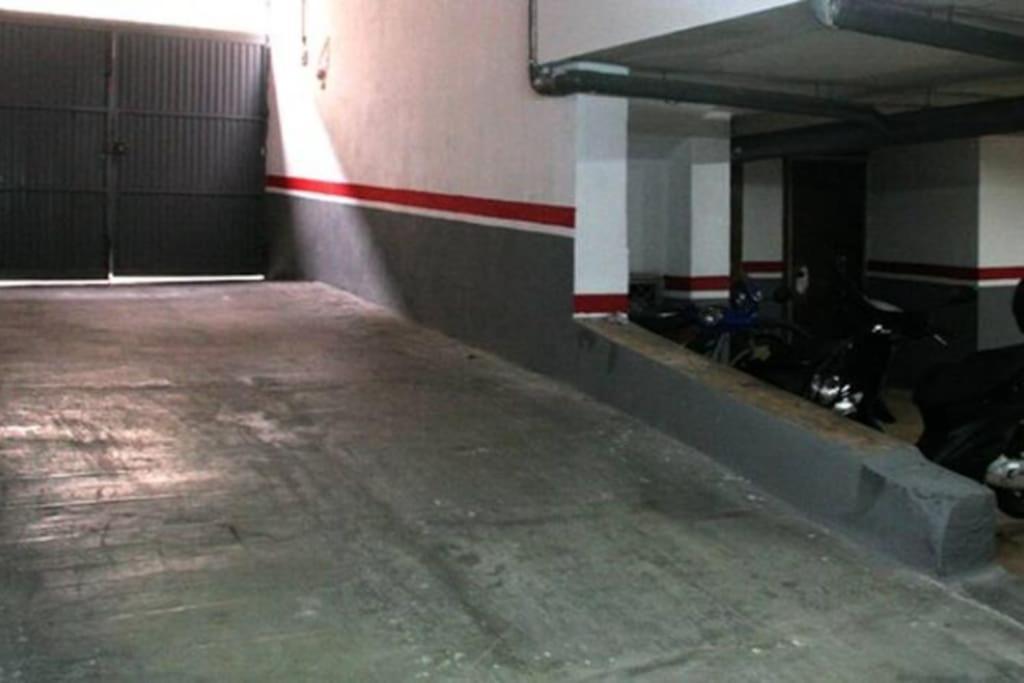 Bonito Ap Centrico Patio Wifi Parking Gratis. Granada Exterior foto